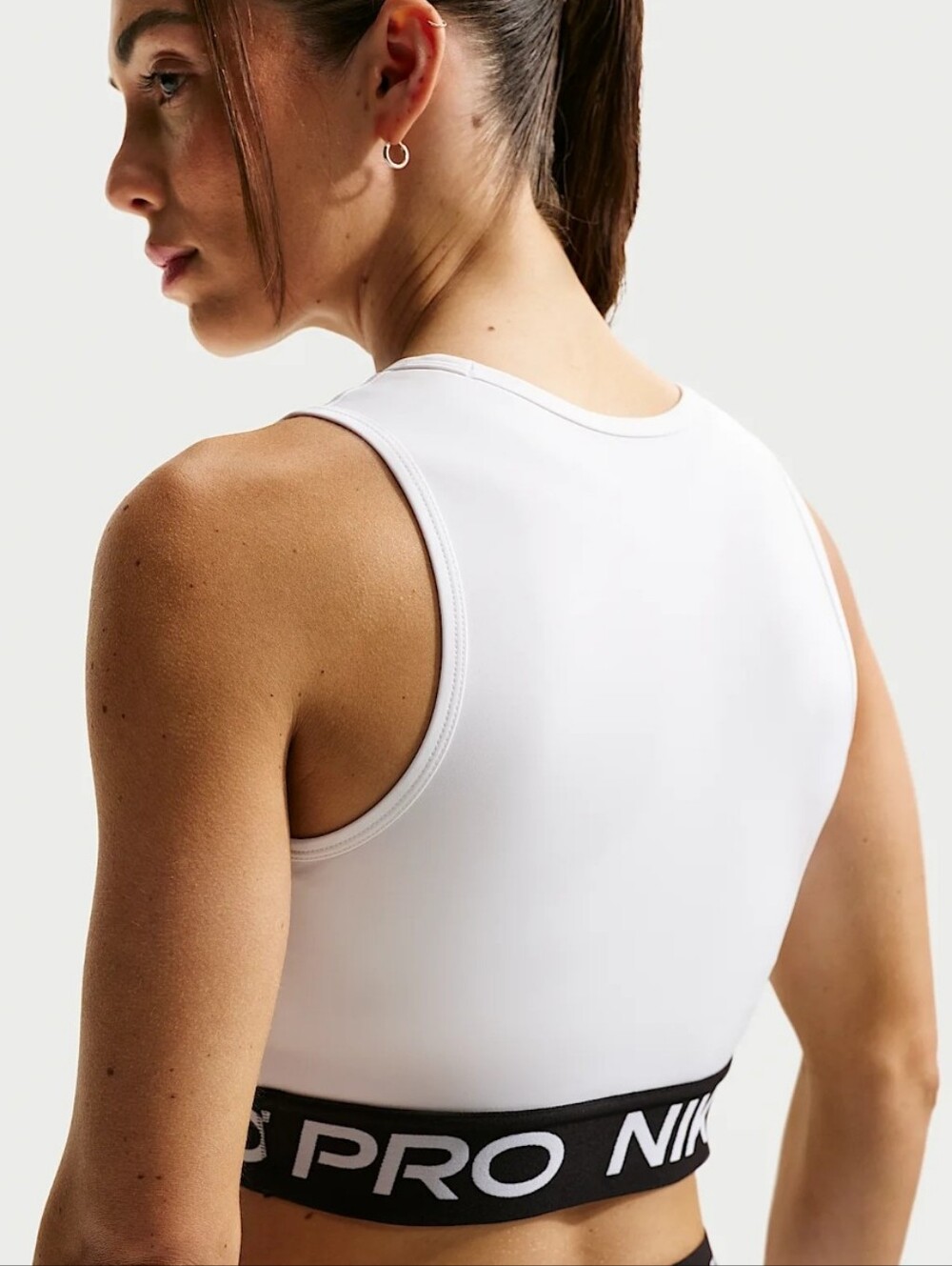 Nike Crop Tank - Picture 2 of 9